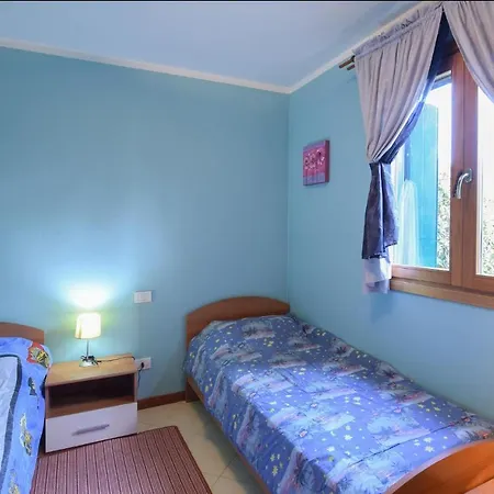 Apartamento 2 Bedroom Stunning In